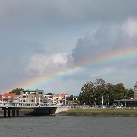Hotel Van Dijk カンペン エクステリア 写真