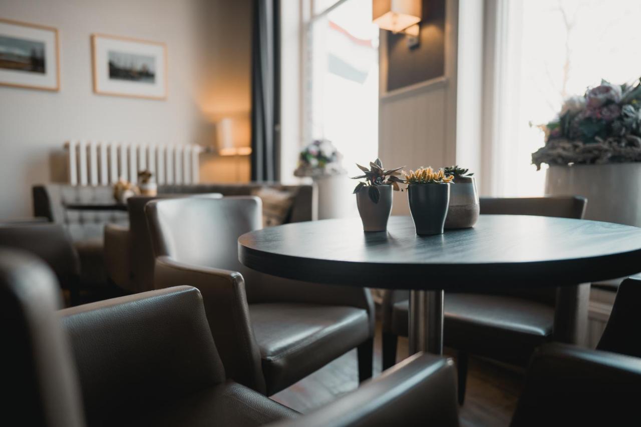 Hotel Van Dijk カンペン エクステリア 写真