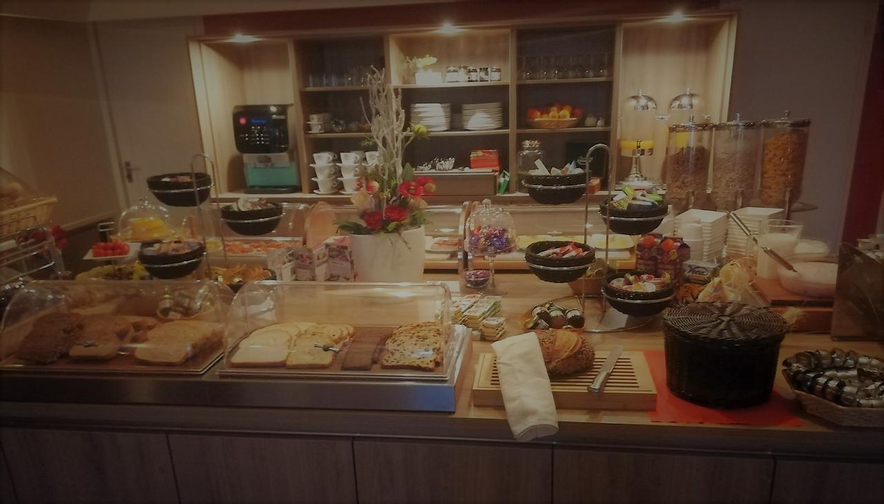 Hotel Van Dijk カンペン エクステリア 写真